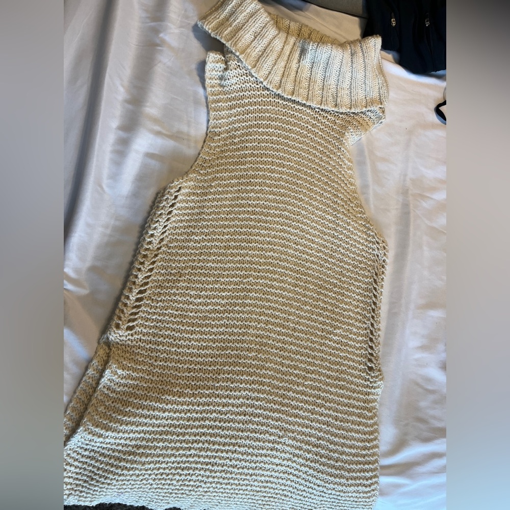 Billabong knit coverup